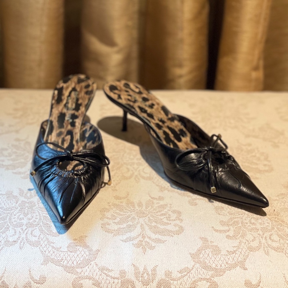 Dolce & Gabbana Black Leather Mule Heels